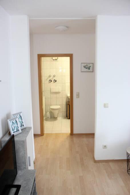 שוואנדורף אין ביירן Ferienwohnung Mit Balkon מראה חיצוני תמונה