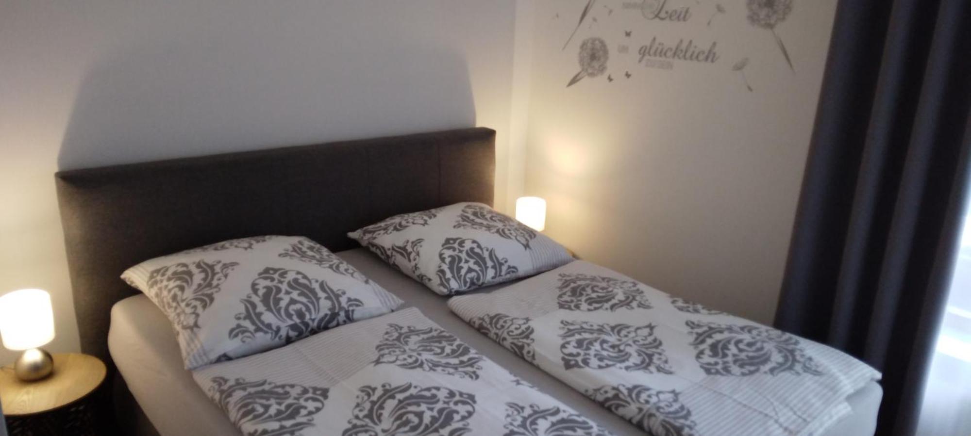 שוואנדורף אין ביירן Ferienwohnung Mit Balkon מראה חיצוני תמונה